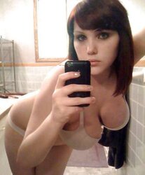 HEFTY TITTIES MUMMY-TEENAGER