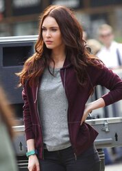 Megan Fox - Film Set