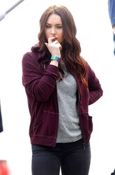 Megan Fox - Film Set