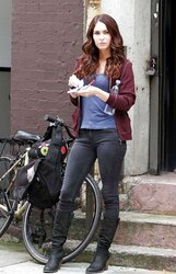 Megan Fox - Film Set