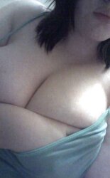 Gigantic-saw chubby hotty demonstrates off her awesome baps Part