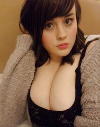 Gigantic-saw chubby hotty demonstrates off her awesome baps Part