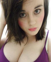 Gigantic-saw chubby hotty demonstrates off her awesome baps Part