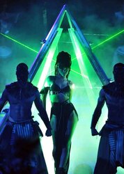 Rihanna - Performing at American Idol Grand Finale Display