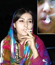 Smoking- hijab niqab jilbab arab