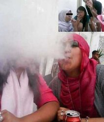 Smoking- hijab niqab jilbab arab