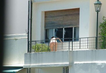 Voyeur balcony