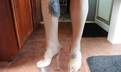 Puckered feet