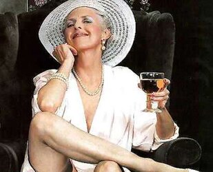 DDG THE MARVELOUS JULIET ANDERSON AKA AUNTY PEG :)