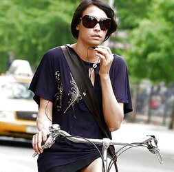 Celeb wardrobe malfunction vol II. upskirt down half-top