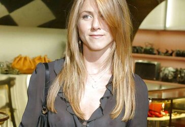 Jennifer Aniston Nekkedness