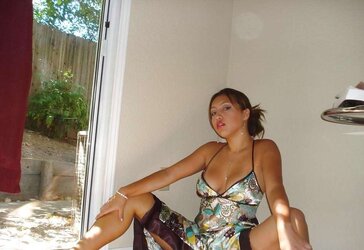 Latina scorching at home