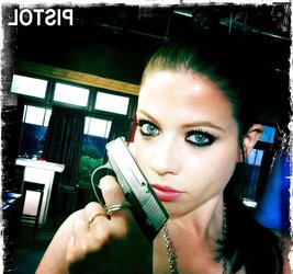 HUMP FUCKTOYS - MICHELLE TRACHTENBERG