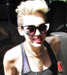 Miley Wonderful Super-Bitch