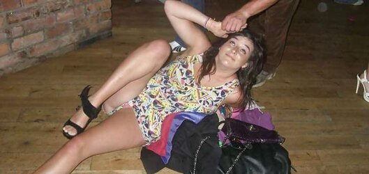 Voyeur candid upskirt downblouse g-strings bosom gams cabooses