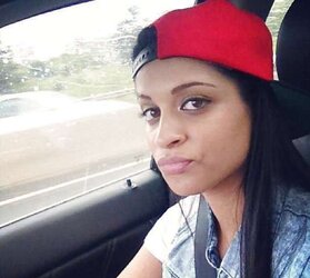 Iisuperwomanii (Youtube Lady)