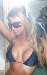 FACEBOOK PICTURES OF SUPER-STEAMY CHICKS V