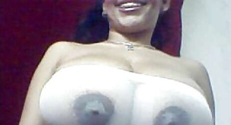 Large titty Dominican