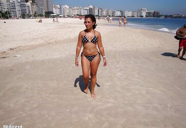 Spectacular mulata brazillian mom LIA