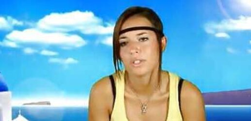 Kelly cette femme est trop bonne