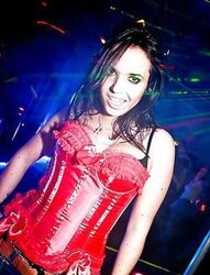 Kelly cette femme est trop bonne