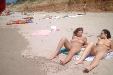 A supreme beach day
