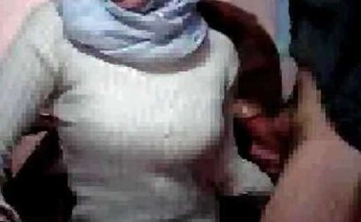 Hijab arab webcam in office Wears egypt or turkish jilbab