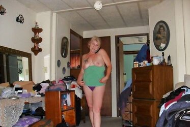 Mega-Slut Wifey Susan