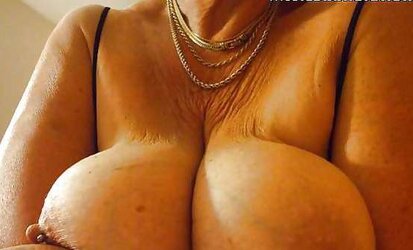 Granny mature titties to jizz on