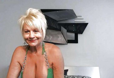 Granny mature titties to jizz on