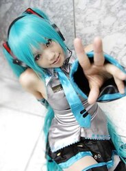 More Miku :)