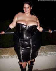 Plumper fucksluts in pvc,spandex