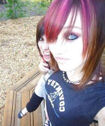 Super super-fucking-hot emo female