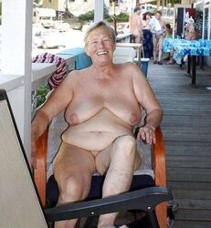 Older femmes sunbathing trio.