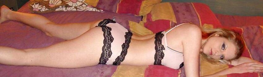 GORGEOUS TEENAGER SANDRA