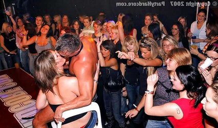 HANDSOME BISEXUAL MUMMY SOIREE WITH FOLKS LIKE YOU TO PULVERIZE