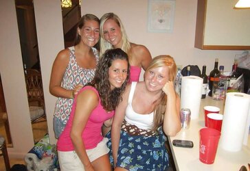 Bevy of splendid college chicks