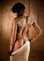 Femmes with tats