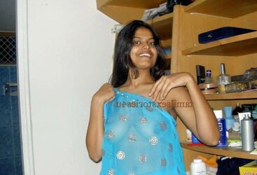 Desi Fabulous Wifey Arpita