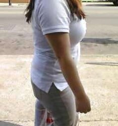Candid PLUMPER