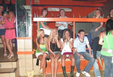 Upskirt voyeur