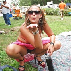 Upskirt voyeur