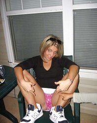 Upskirt voyeur