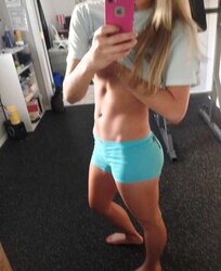 Self shot fitness nymphs