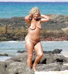 Mature,granny naturist