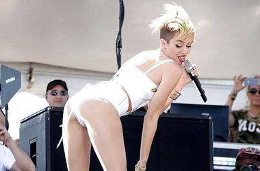 Miley Cyrus 2013 (two)