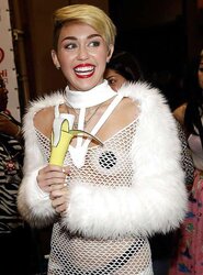 Miley Cyrus 2013 (two)