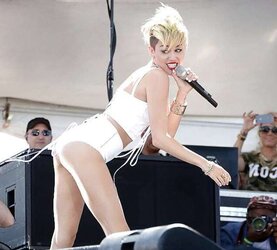 Miley Cyrus 2013 (two)