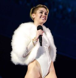 Miley Cyrus 2013 (two)