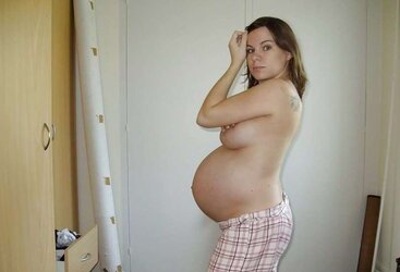 Beauty with baby bump!